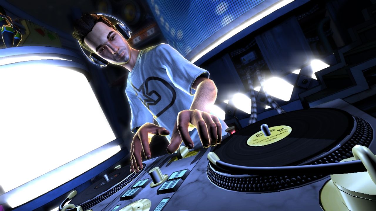 DJ_Hero_-_DJ_AM_Spinning