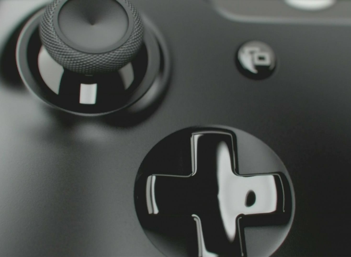 Xbox One Pad Gets Inspiration From OUYA Pad