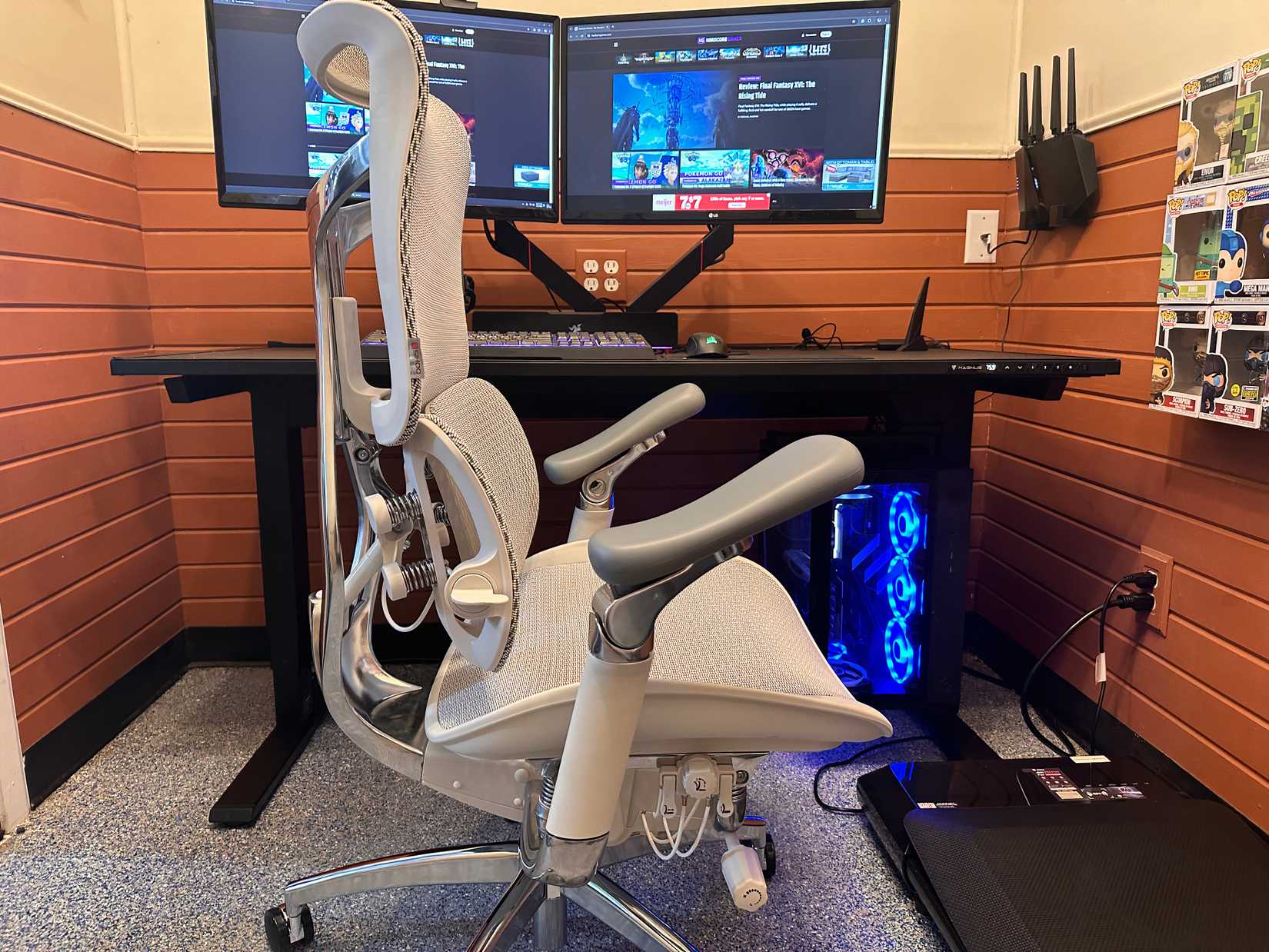 The Sihoo Doro S300 Ergonomic Chair Review: A Blend Of Office And 