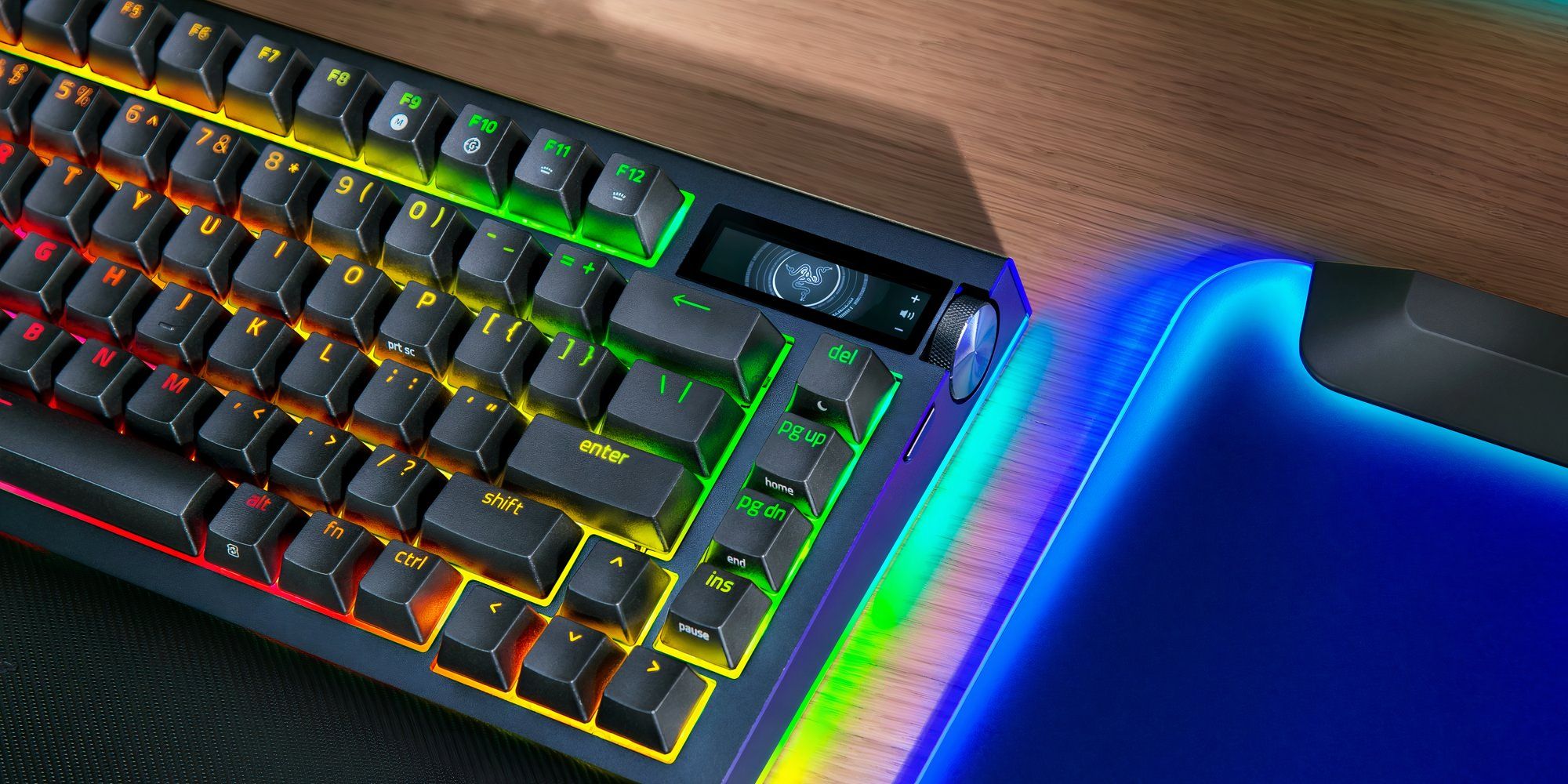 Razer 為新款 BlackWidow V4 Pro 75% 鍵盤添加 OLED 螢幕