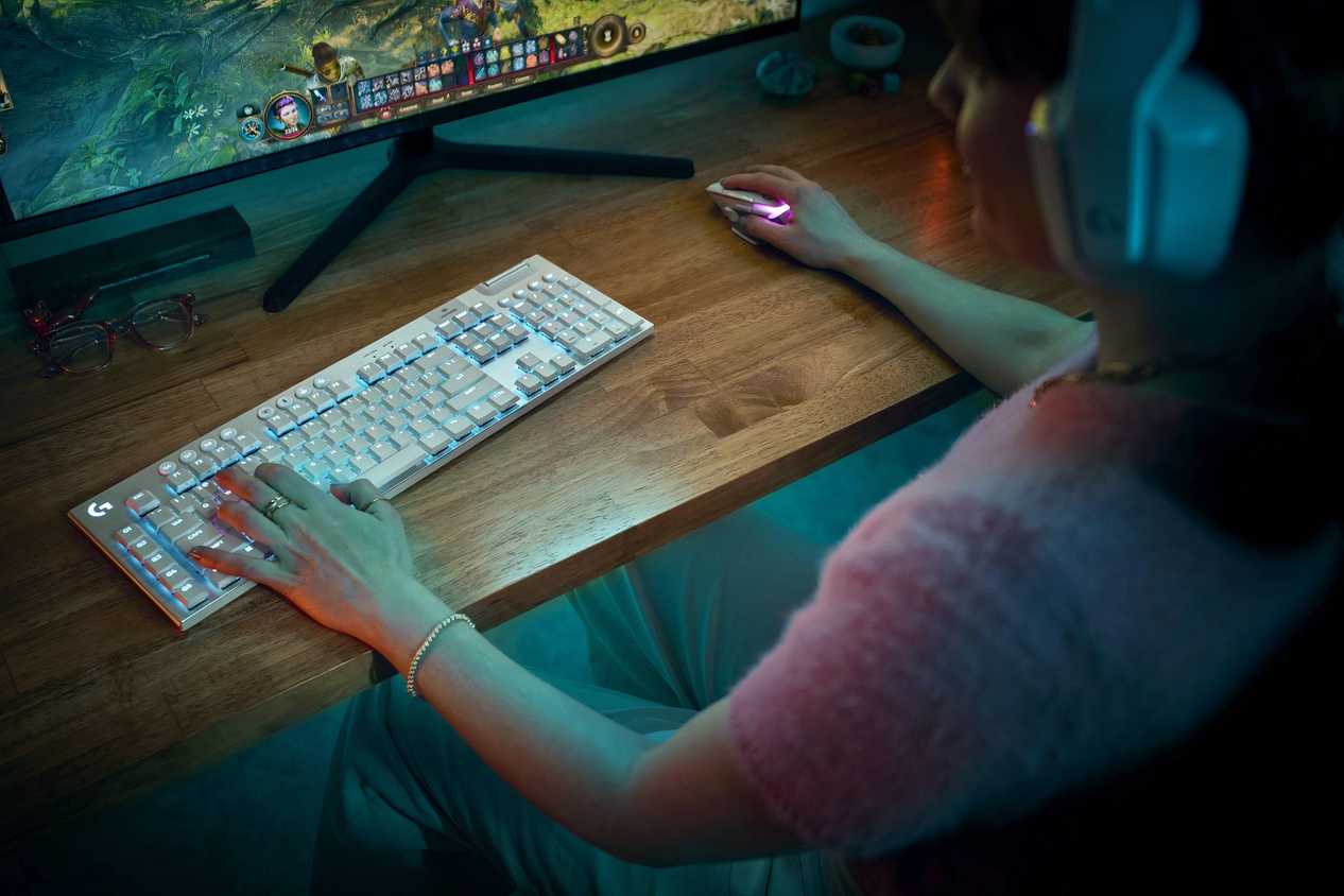Gamer Computer Logi Logi PLAY Event Shows New Logitech Gear