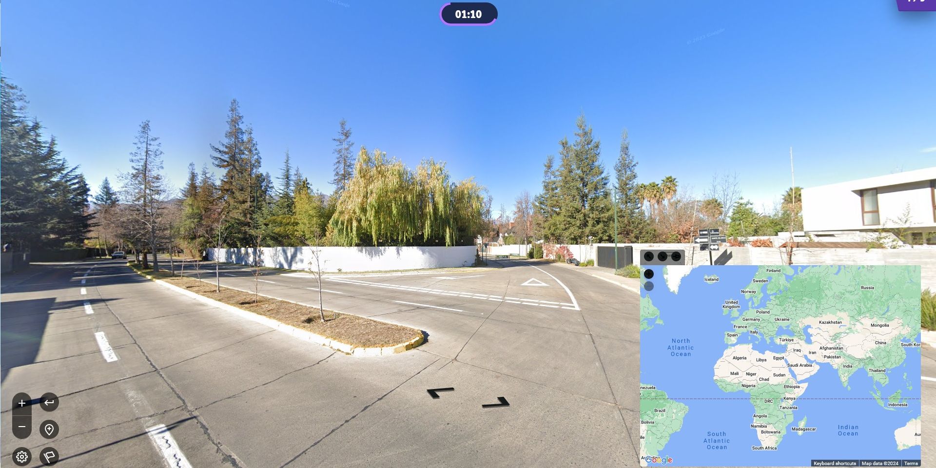 GeoGuessr Screenshot, taken in a street in South America.