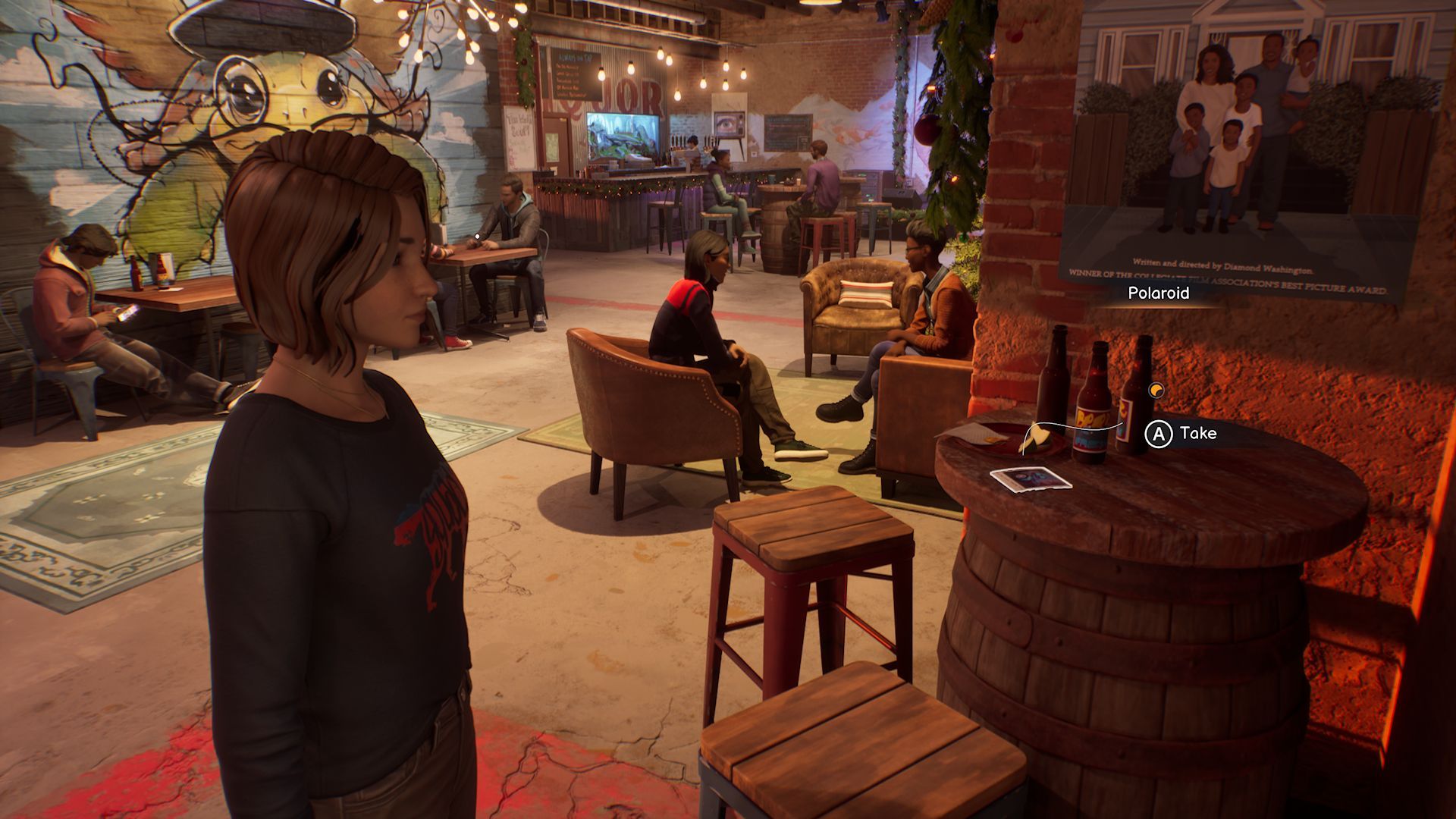 A screenshot with Max standing in front of the fourth Polaroid in Chapter 3, located on a table made out of a barrel, next to three beer bottles.