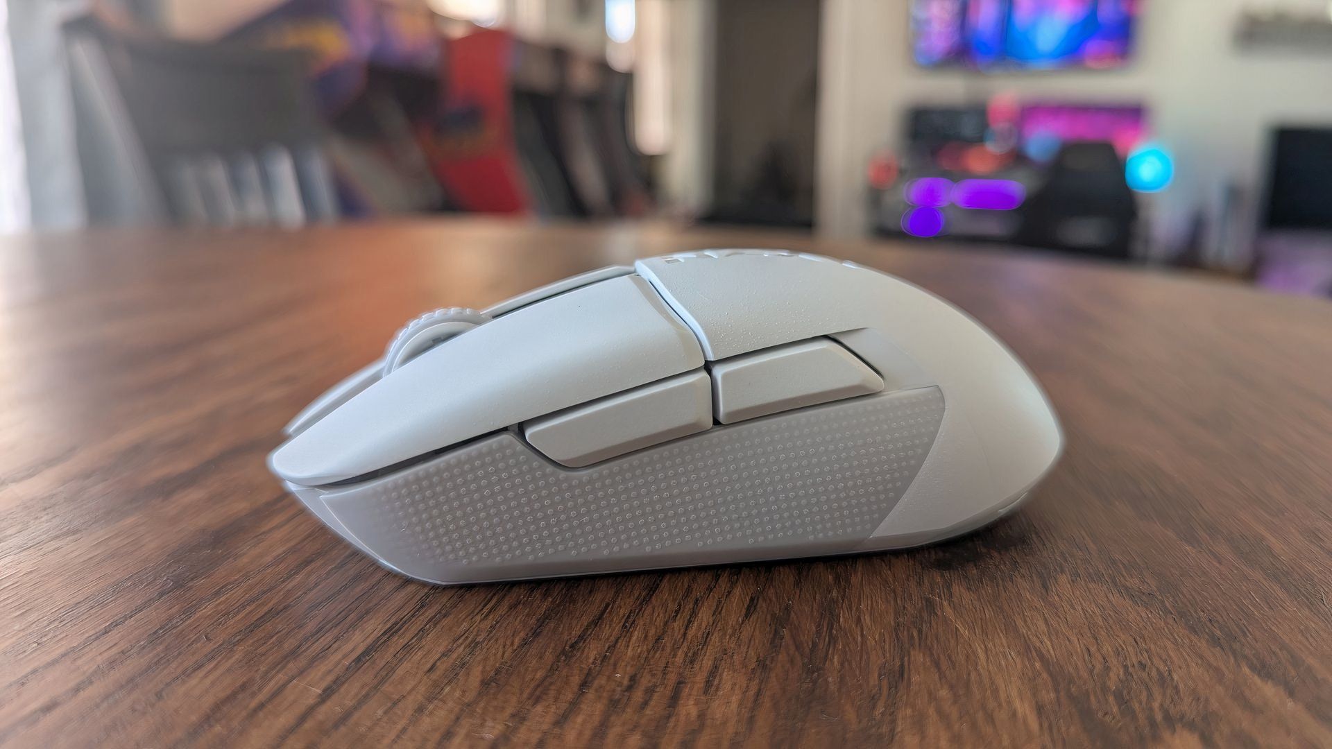 NZXT Lift Elite Gaming Mouse Review