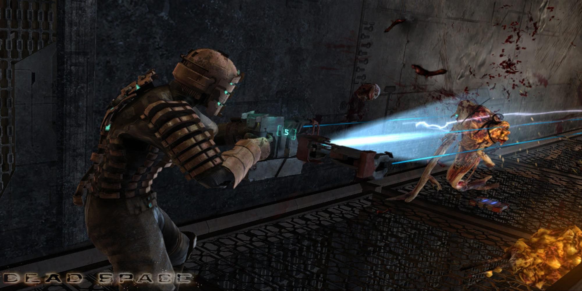 Isaac Clarke shooting at an alient in Dead Space