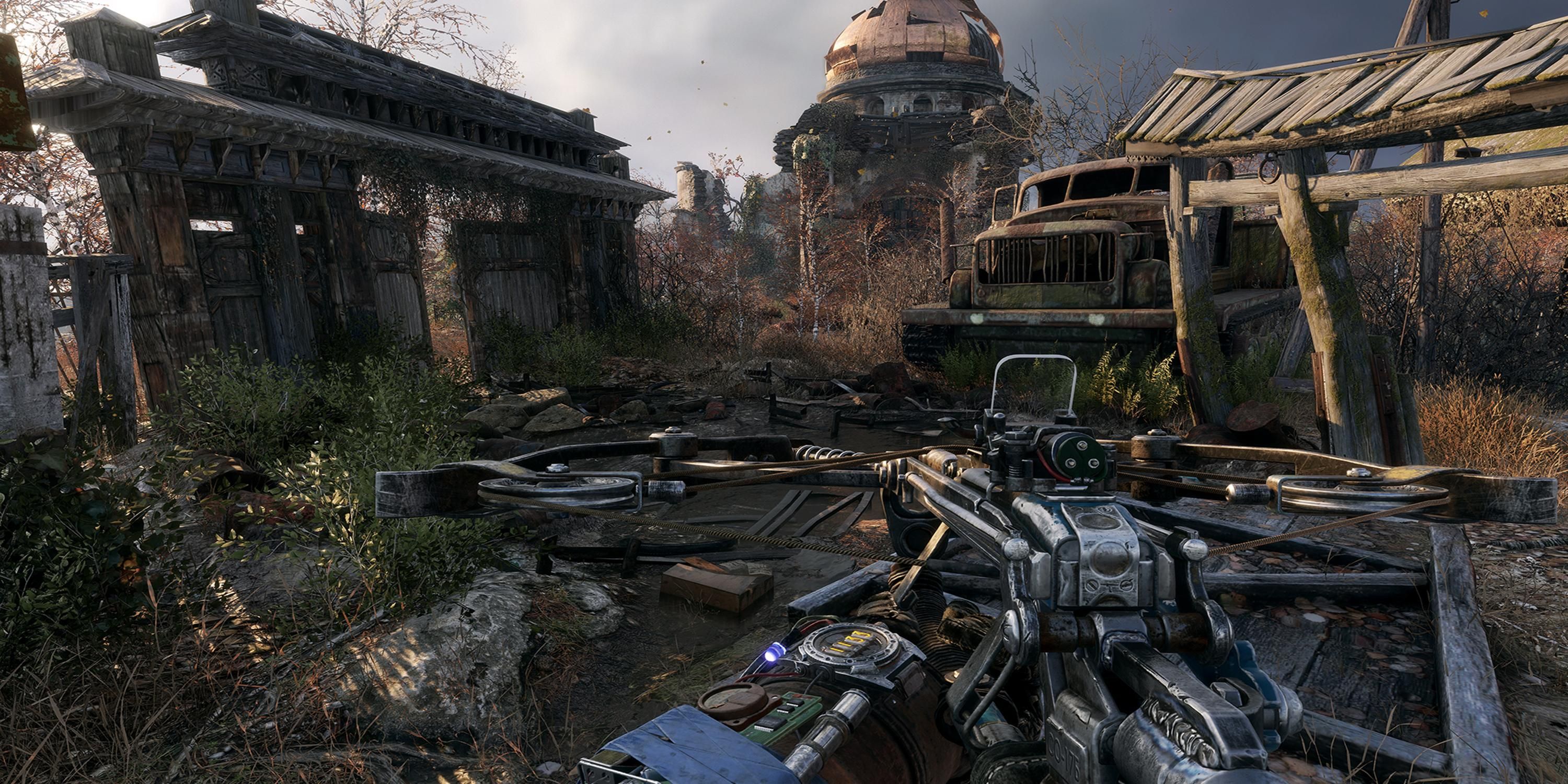 Looking at ruined buildings while holding a gun in Metro Exouds