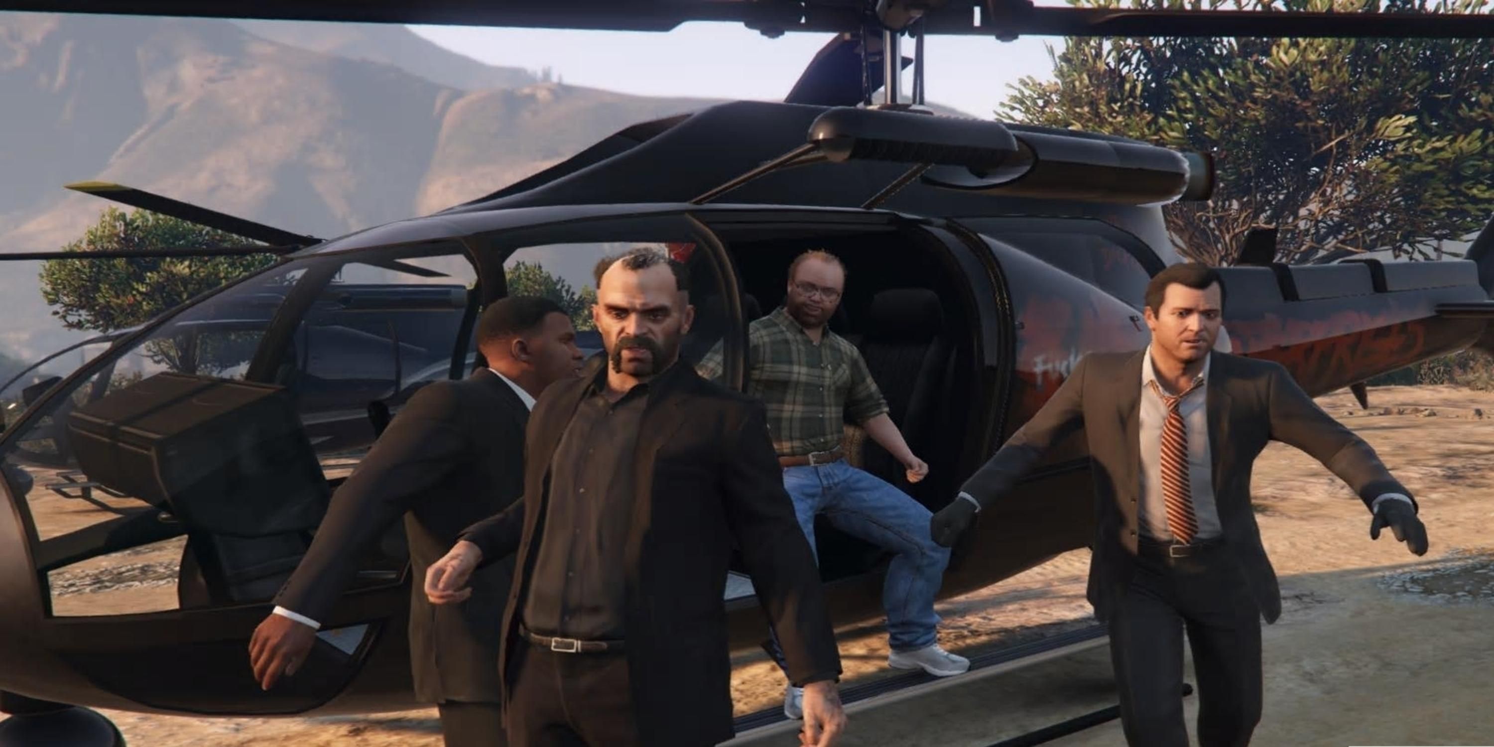 Main players stepping out of a helicopter in The Big Score heist in GTA 5