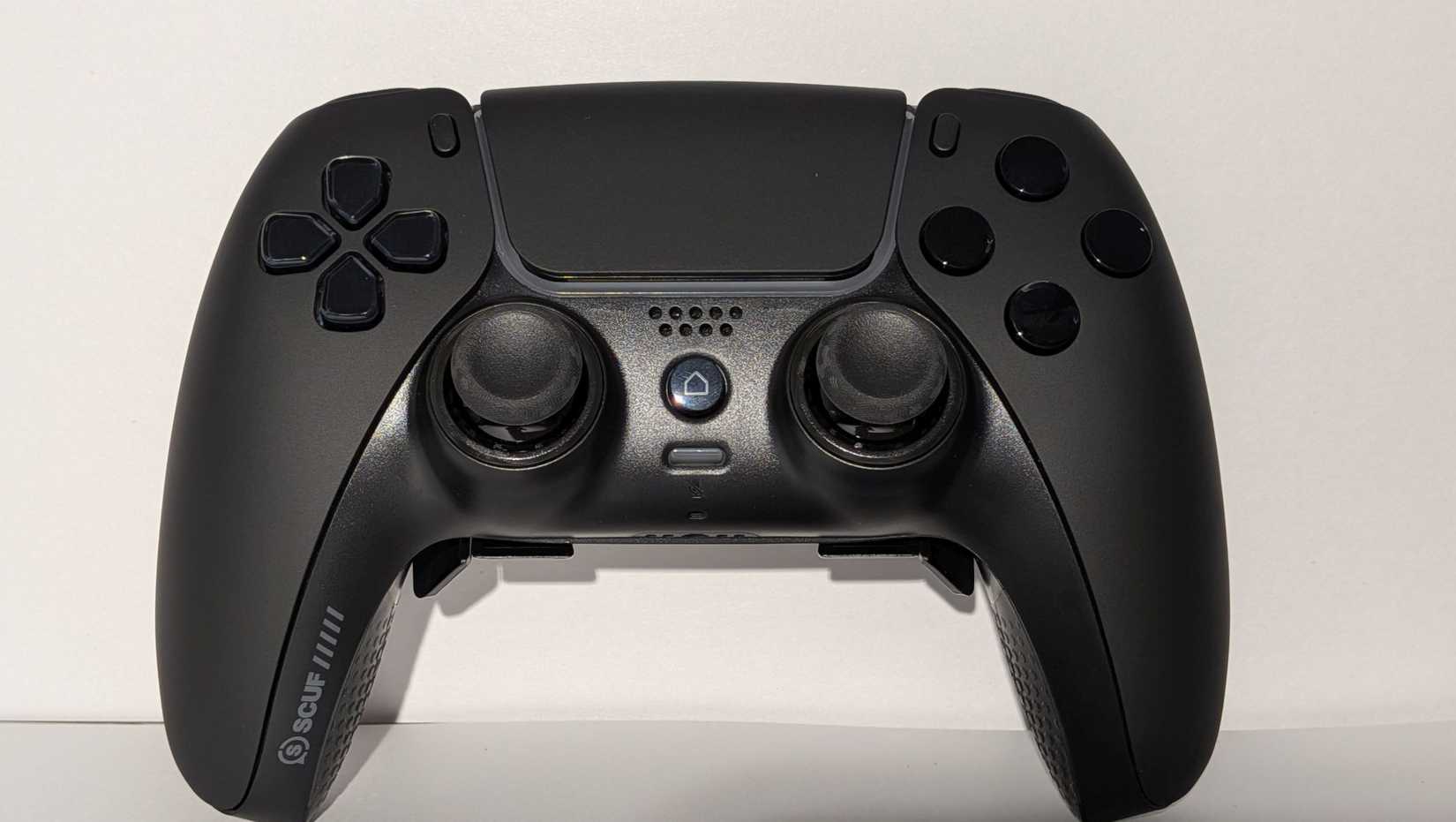 Hardcore Gamer's 2025 Hardware and Accessory Gift Guide