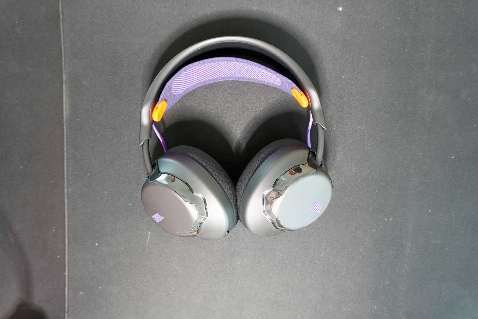 JBL Quantum 650X  Review: Massive Immersive Audio Experience