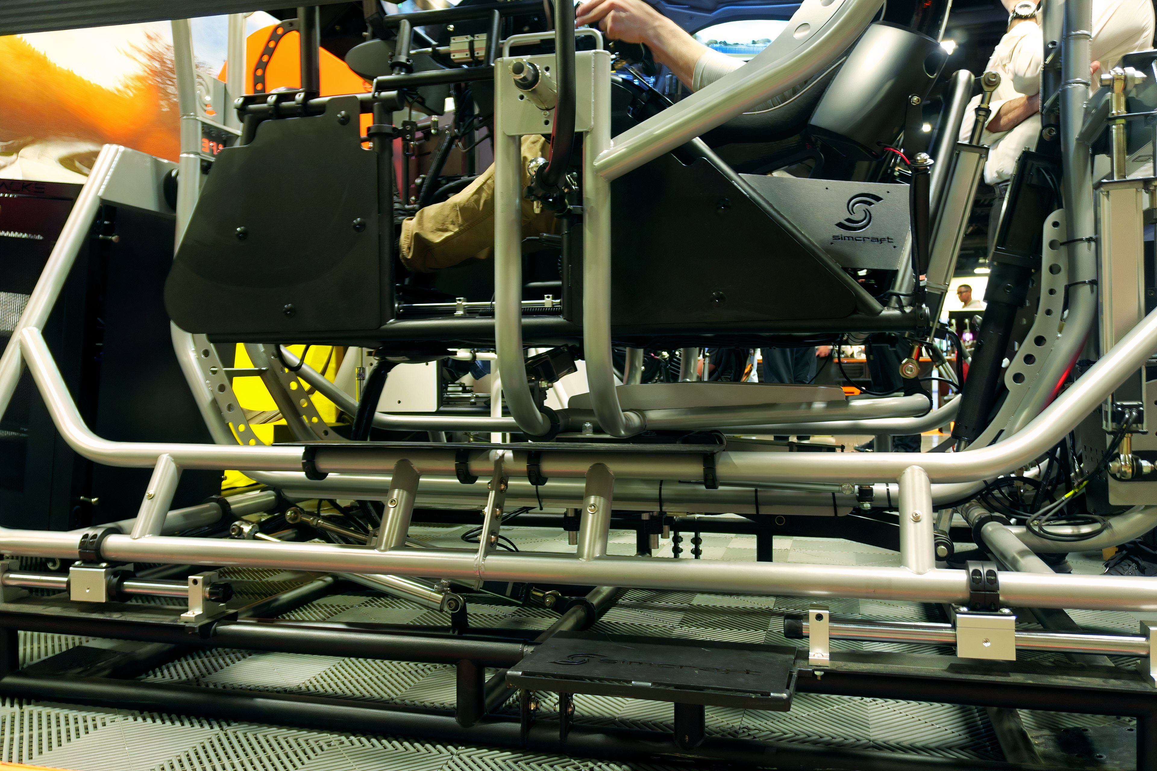SimCraft Brings Realistic Racing Simulators to Sim Racing Expo